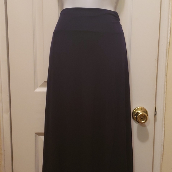 FIG & BLU SKIRT - Picture 2 of 7